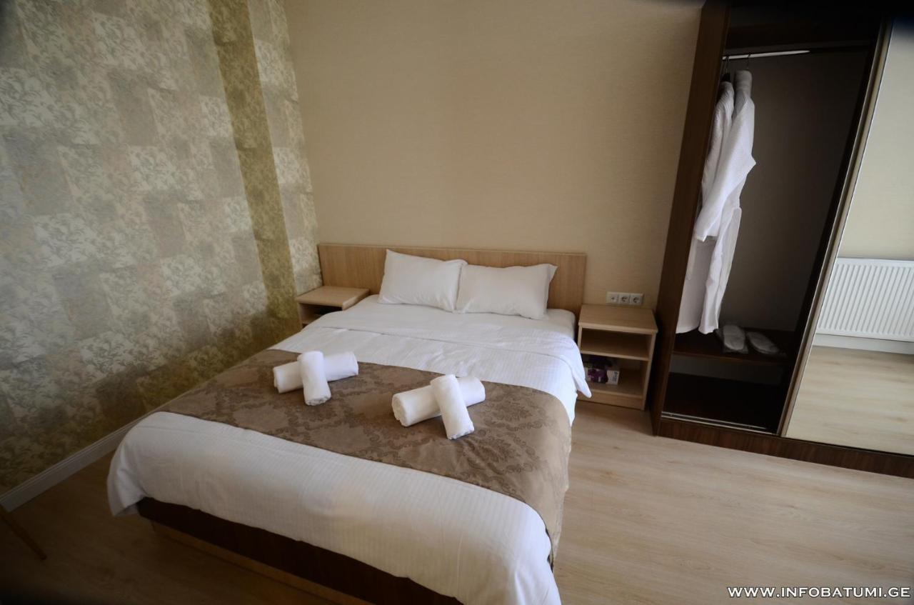 West Apartments Batumi Zewnętrze zdjęcie