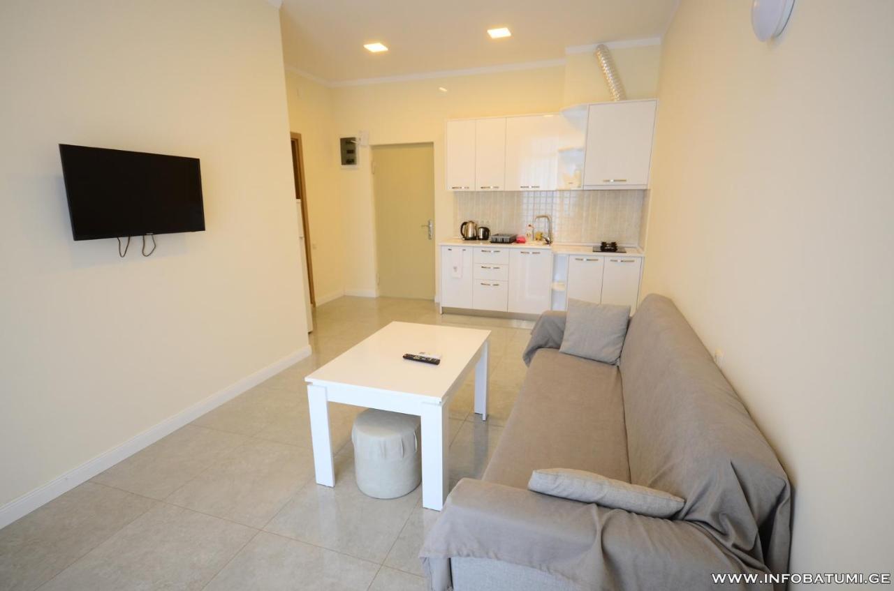 West Apartments Batumi Zewnętrze zdjęcie