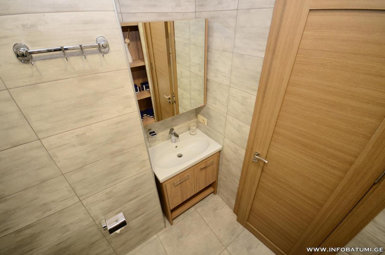 West Apartments Batumi Zewnętrze zdjęcie